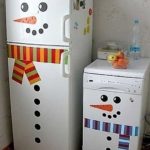 Как украсить старый холодильник